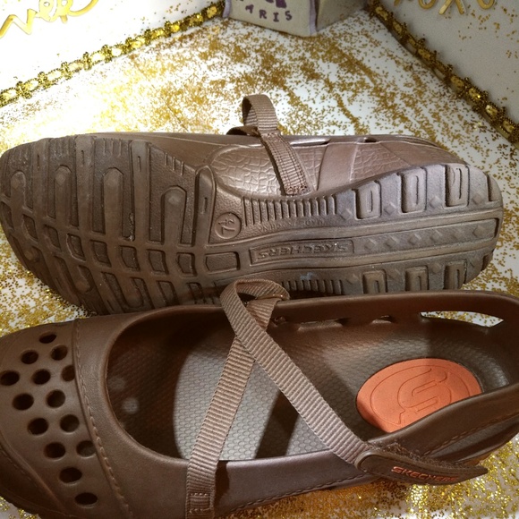 Skechers | Woman Walking Shoe - Picture 5 of 7